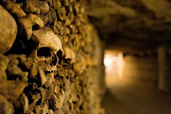 世界上最恐怖的地方 巴黎地下墓穴